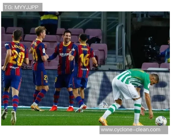 巴萨新赛季主场大胜球迷尽享梅西等球星的精彩表现 巴萨新赛季主场大胜球迷尽享梅西等球星的精彩表现