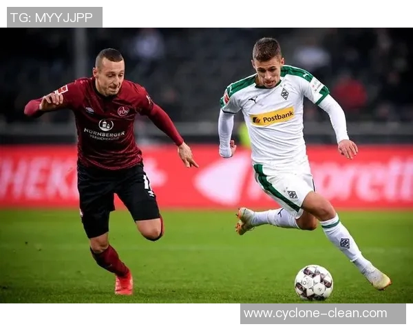 德甲保级悬念难解，多特客场战平弗赖堡无助于保级形势