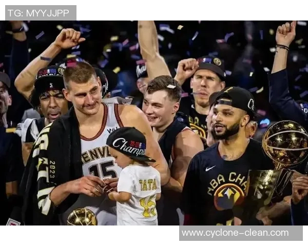 掘金主场大胜猛龙，纳什：穆雷和约基奇组合无解对手难以招架