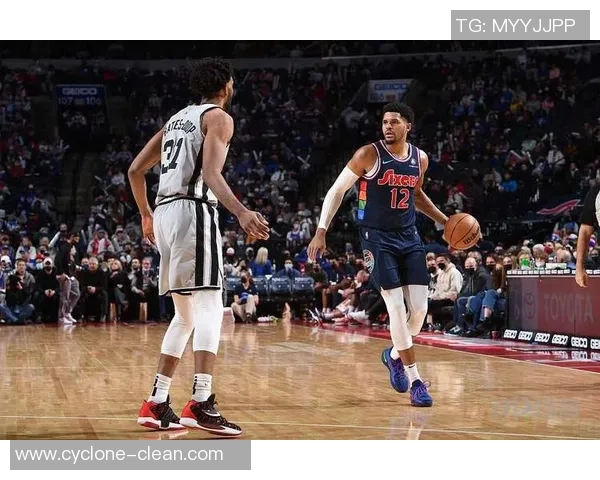 快船轻取马刺，豪取七连胜，开启新赛季新篇章