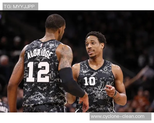 马刺球星德罗赞因伤缺席本赛季剩余比赛，季后赛前景蒙上阴影