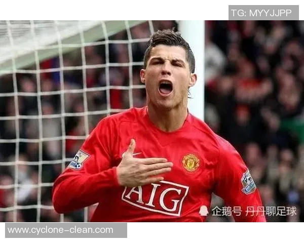 英超联赛回顾：曼联连续第三轮取胜！